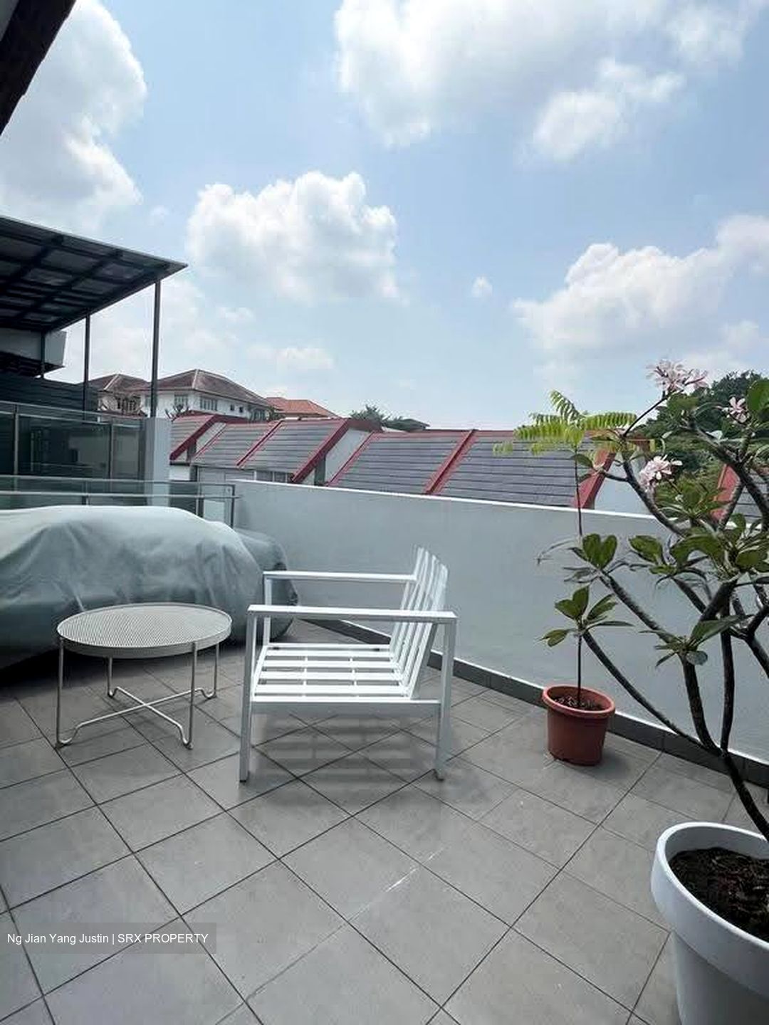 Jalan Lim Tai See (D10), Terrace #612598151